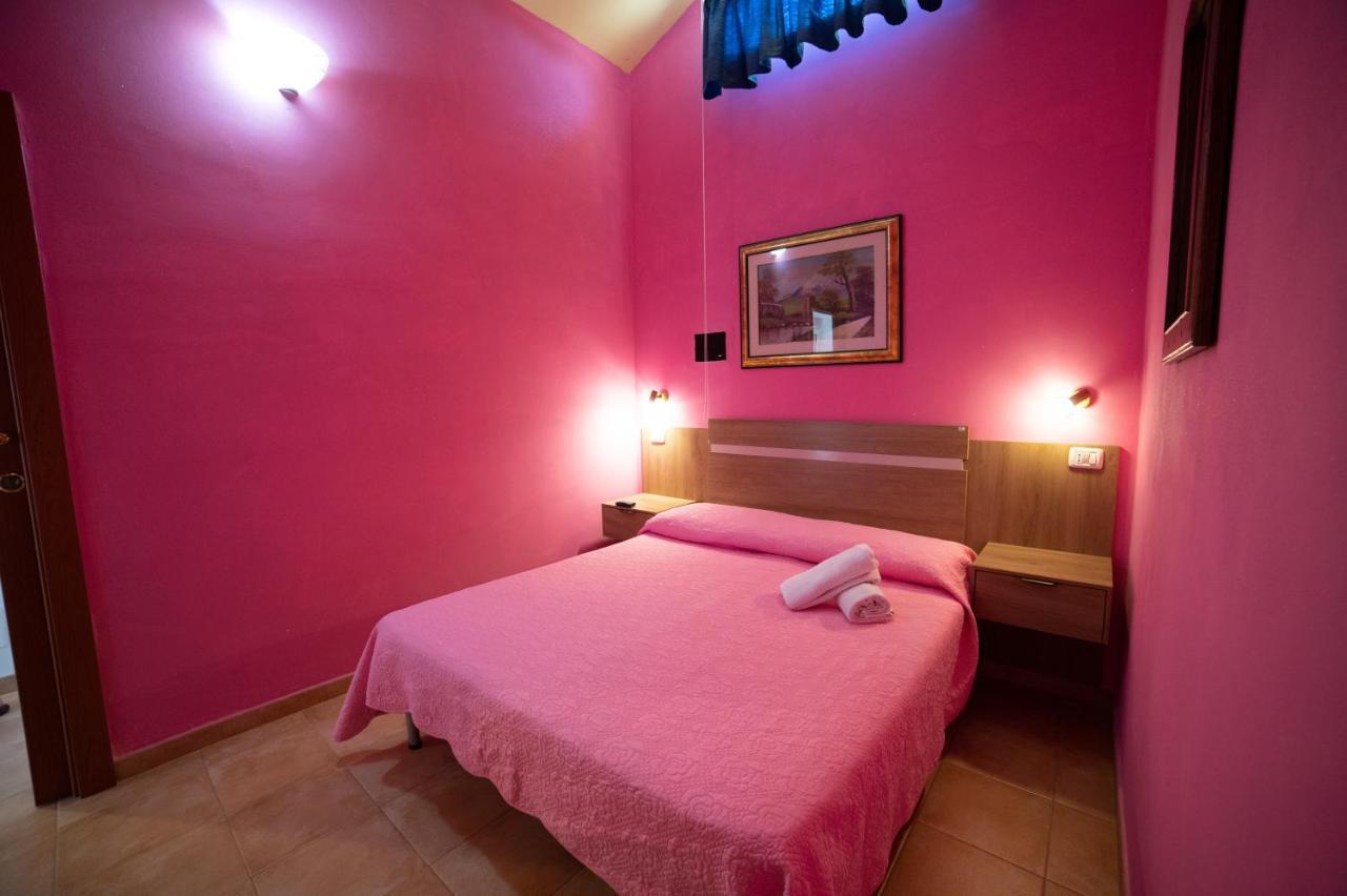 Coppola Rossa Relax Bed & Breakfast Весте Екстериор снимка