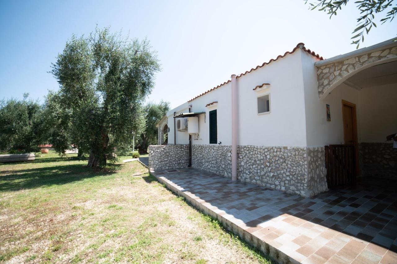 Coppola Rossa Relax Bed & Breakfast Весте Екстериор снимка