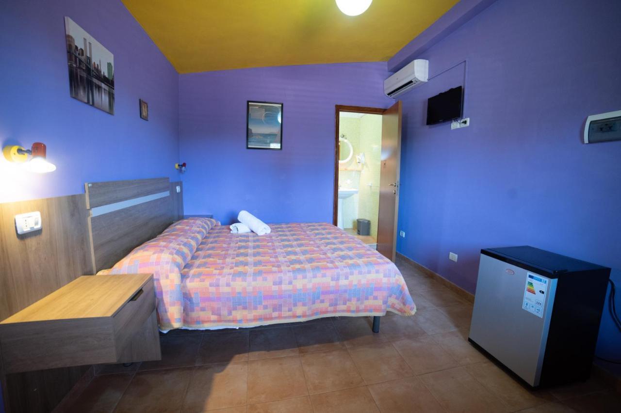 Coppola Rossa Relax Bed & Breakfast Весте Екстериор снимка